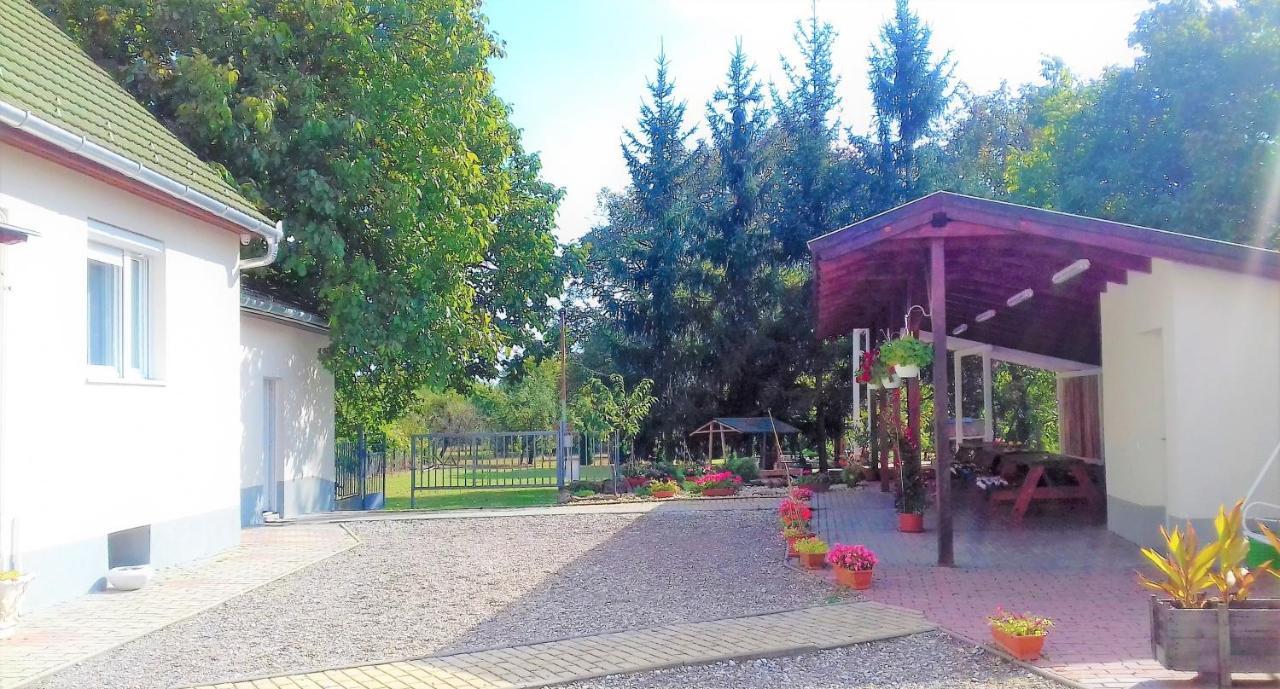 فندق Kristaly Vendeghaz Bogács المظهر الخارجي الصورة